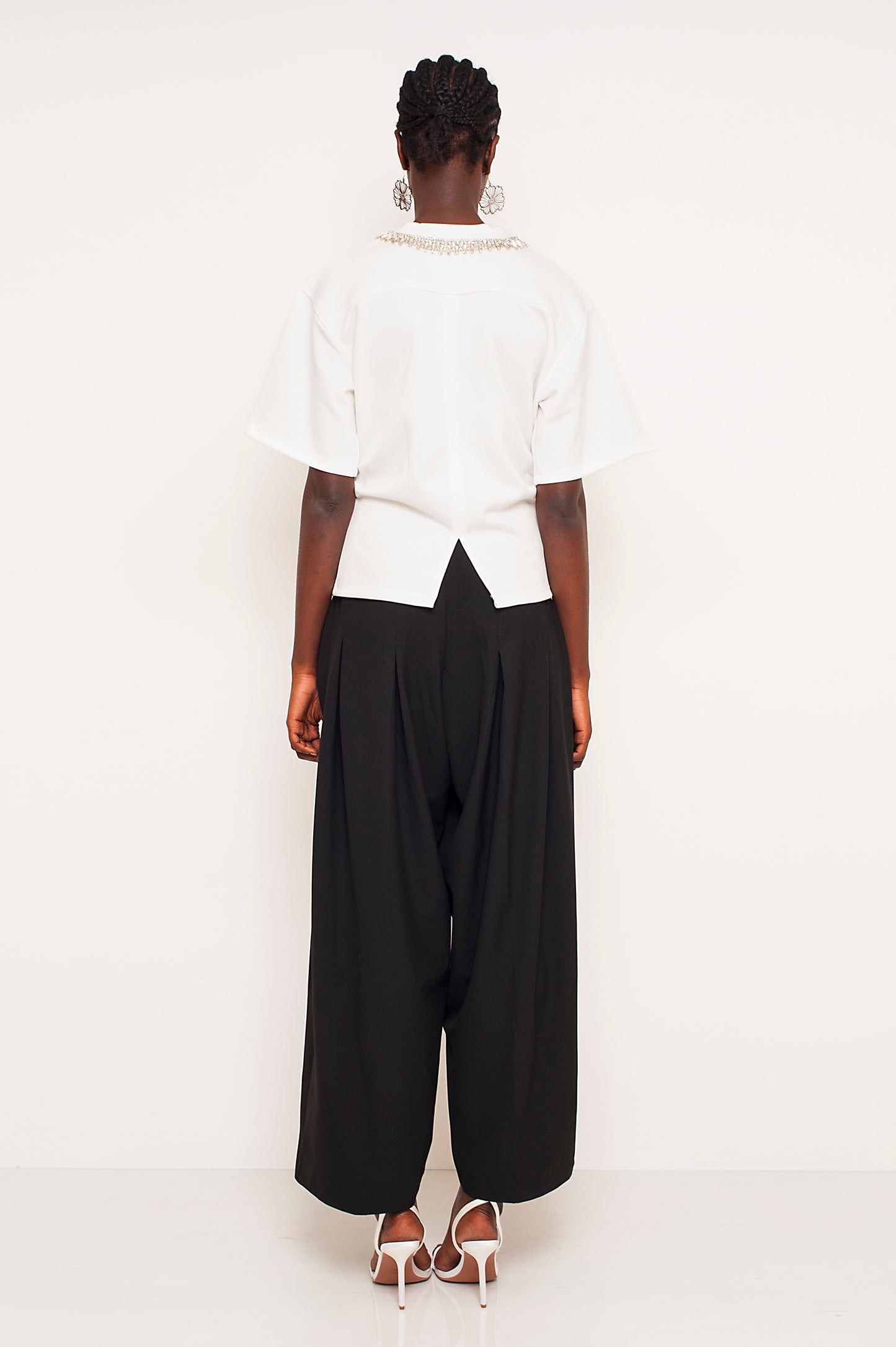 NECKLACE CRYSTALS TEE