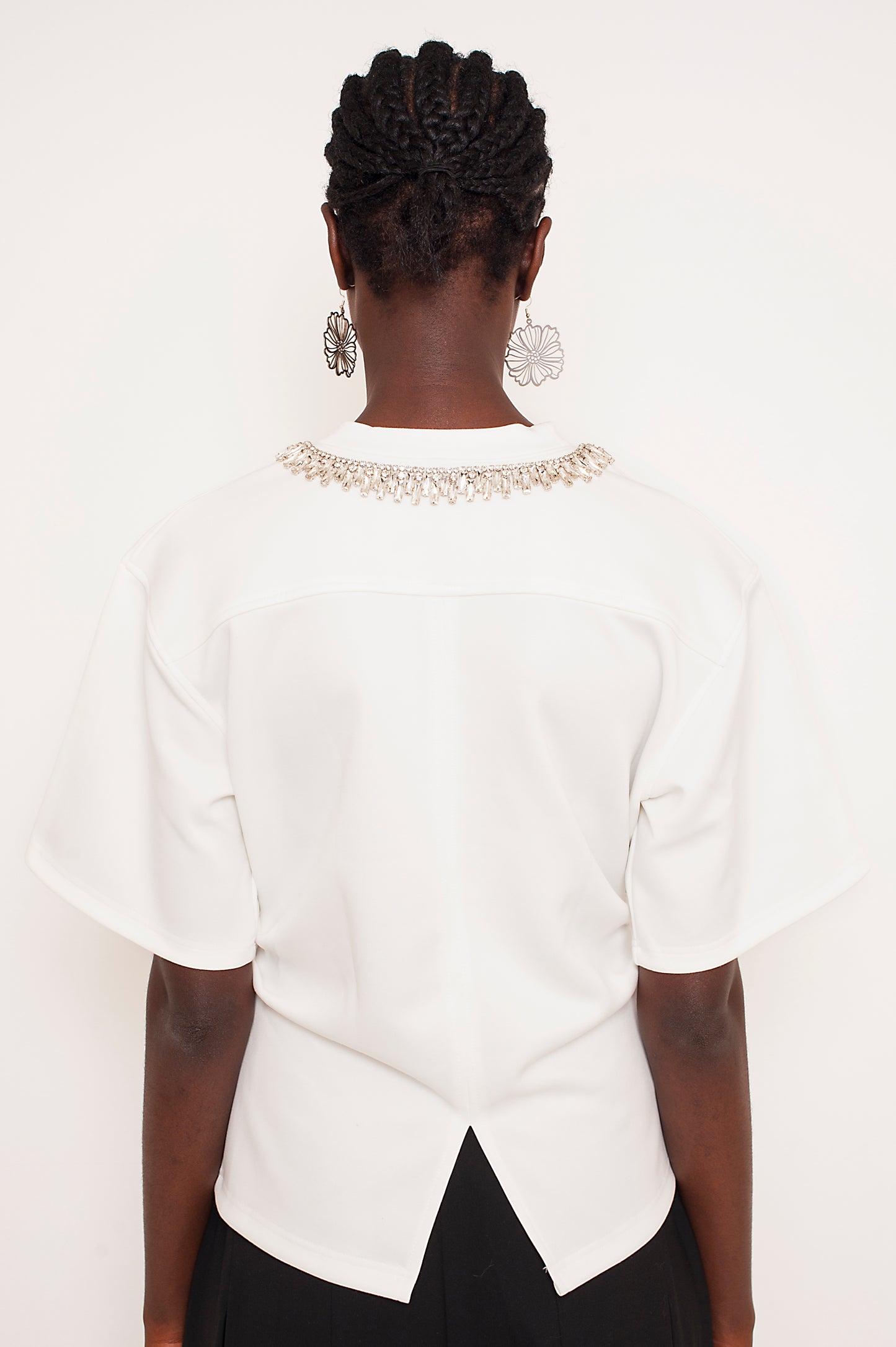 NECKLACE CRYSTALS TEE